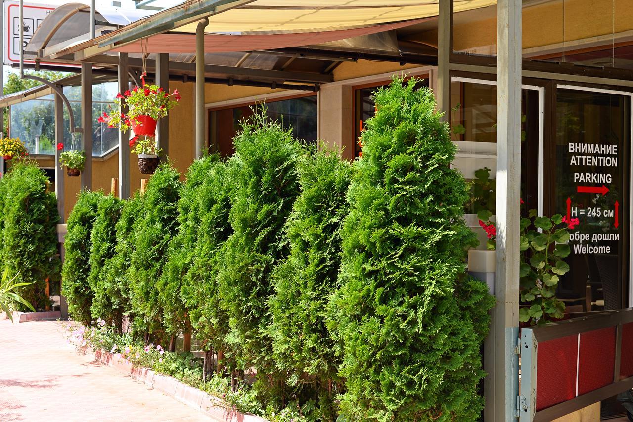 Family Art-Hotel Zora Vratsa Dış mekan fotoğraf