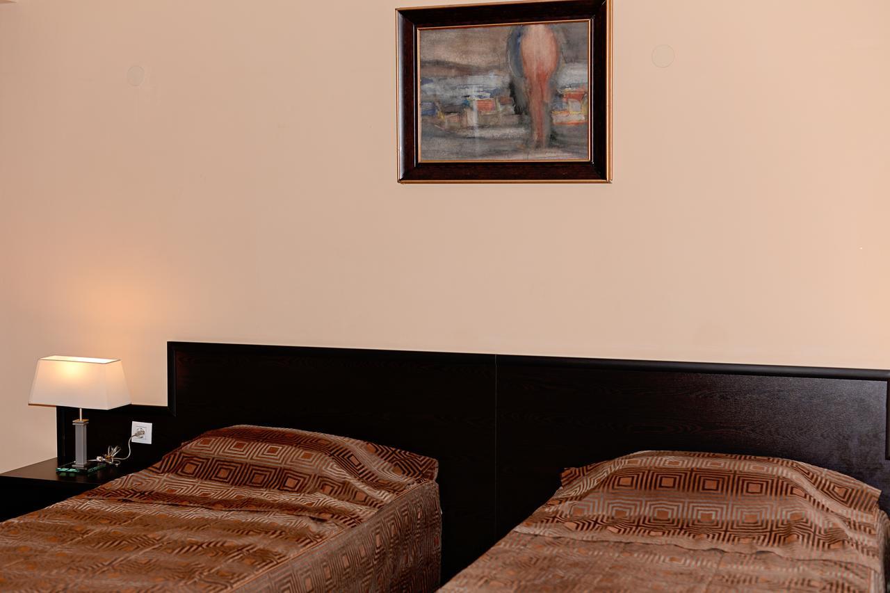 Family Art-Hotel Zora Vratsa Dış mekan fotoğraf