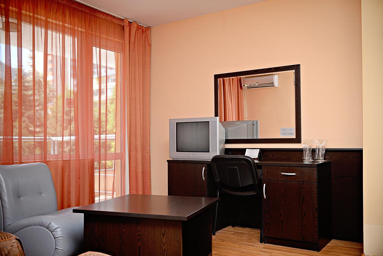 Family Art-Hotel Zora Vratsa Dış mekan fotoğraf